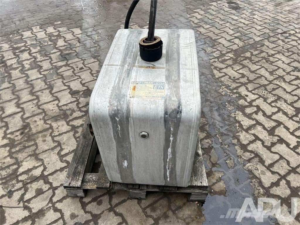 spare part - hydraulics - hydraulic tank Hydraulik
