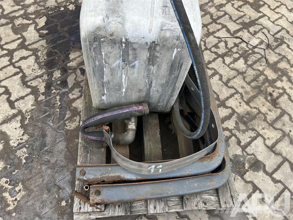 spare part - hydraulics - hydraulic tank Hydraulik