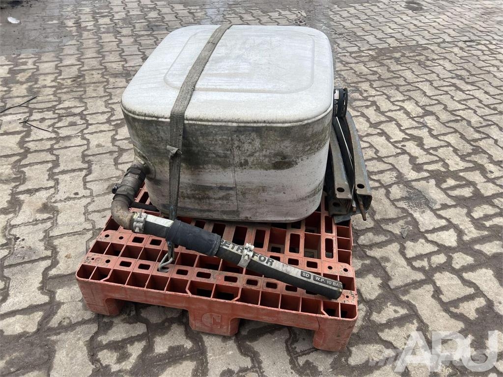spare part - hydraulics - hydraulic tank Hydraulik