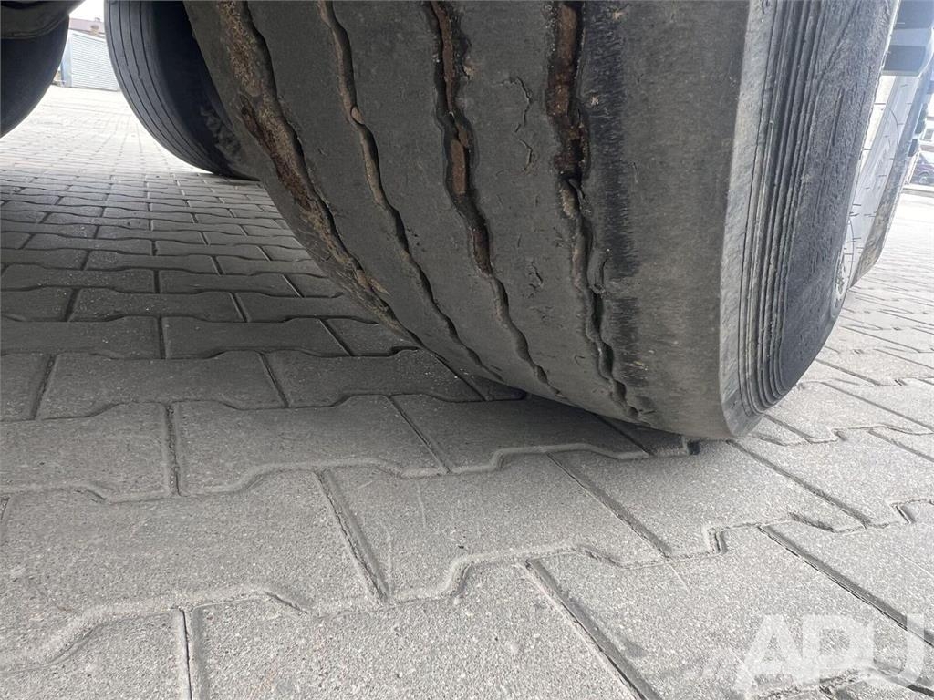 Stas NV S300 CX Tippsemi