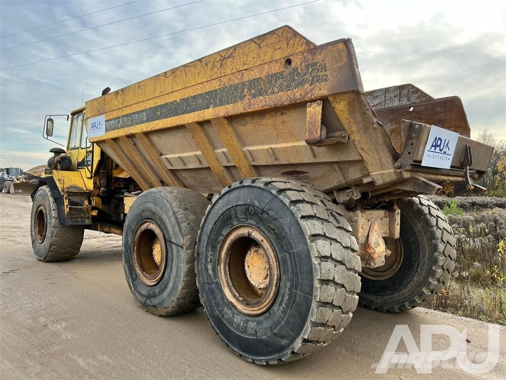Volvo BM A25 Zglobni demperji