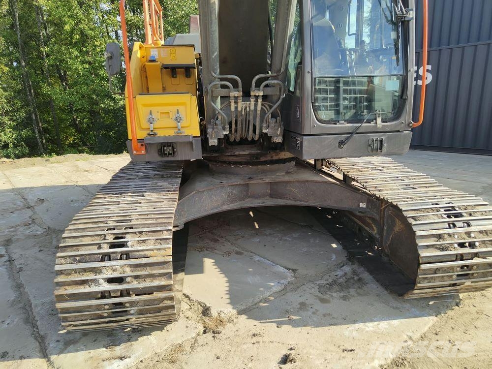 Volvo EC220EL Гусеничні екскаватори