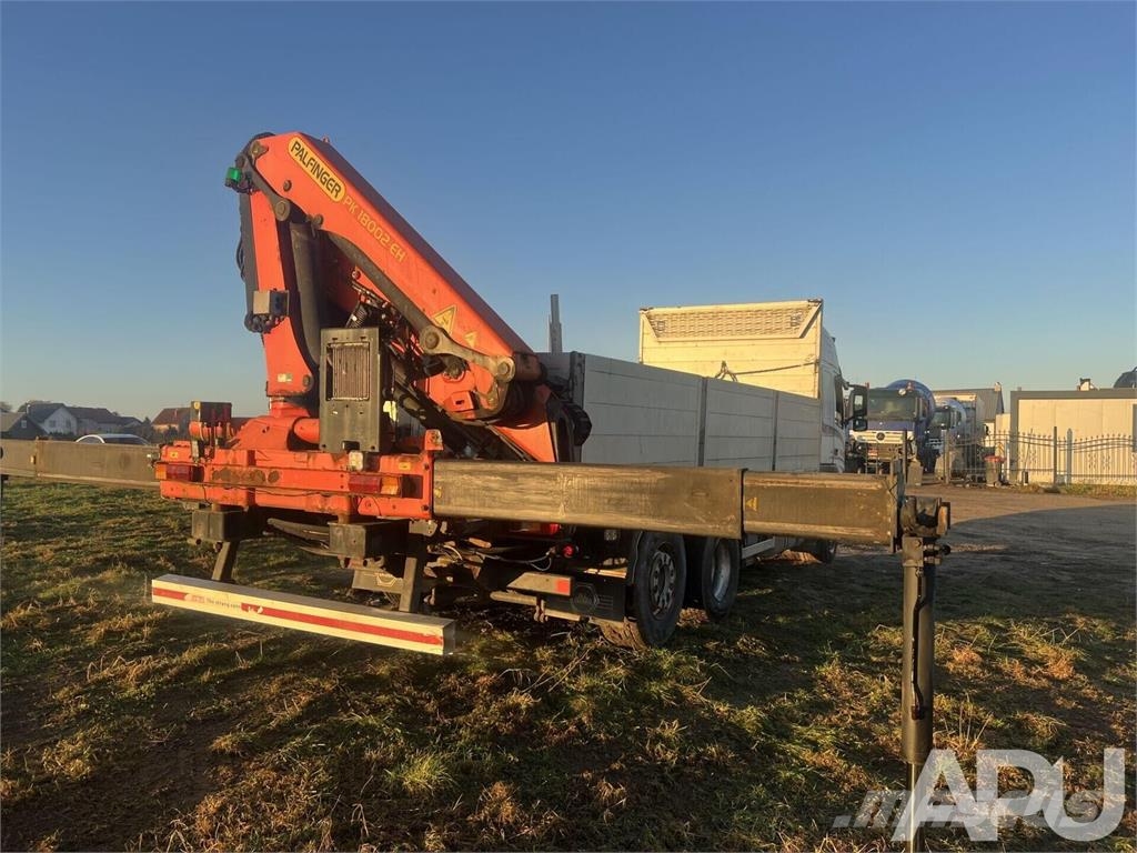 Volvo FM12 Camiones de cama baja