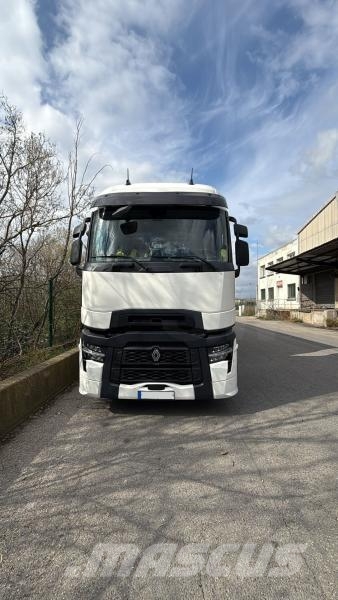 Renault T-High وحدات الجر