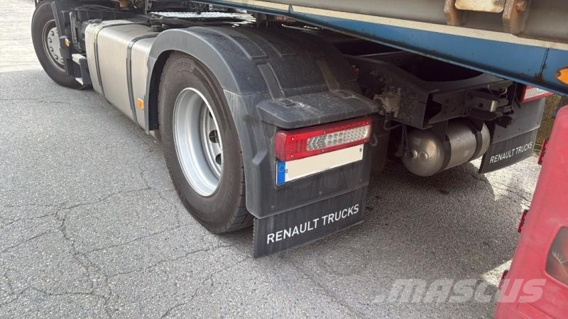 Renault T-High وحدات الجر