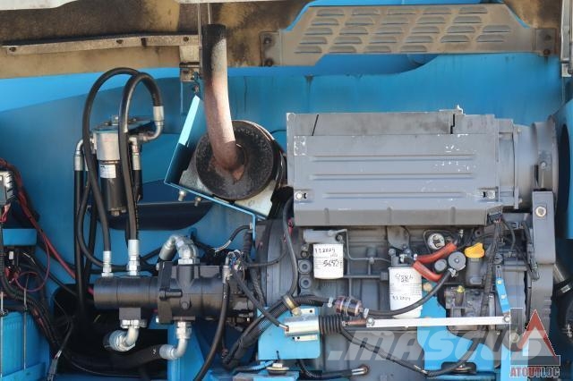 Genie S-105 Съчленени стрелови подемници