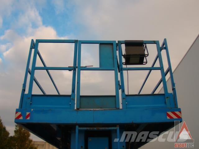 Holland Lift M250DL27 Plataformas elevatórias articuladas
