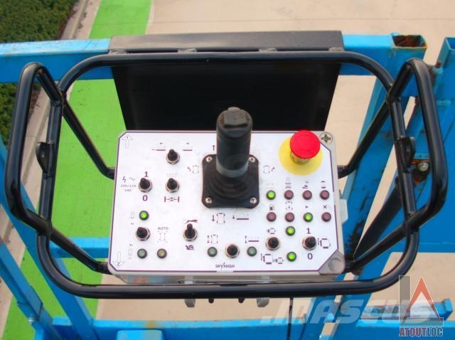 Holland Lift M250DL27 Plataformas elevatórias articuladas
