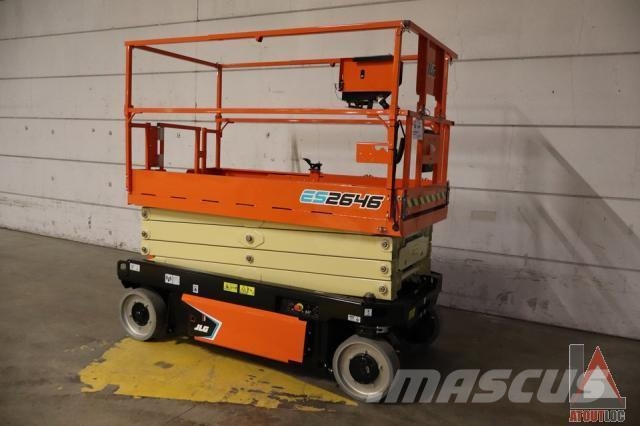 JLG 2646ES رافعات سلة مفصلية