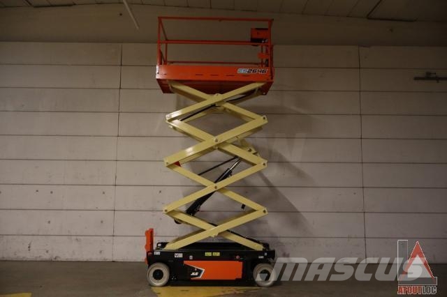JLG 2646ES رافعات سلة مفصلية