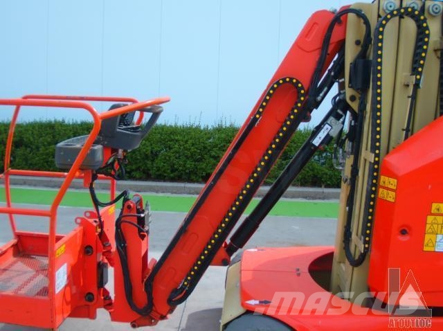 JLG TOUCAN 12E + Knikarmhoogwerkers