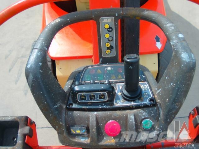 JLG TOUCAN 12E + Knikarmhoogwerkers