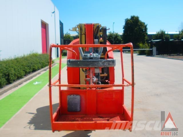 JLG TOUCAN 12E + Elevadores braços articulados