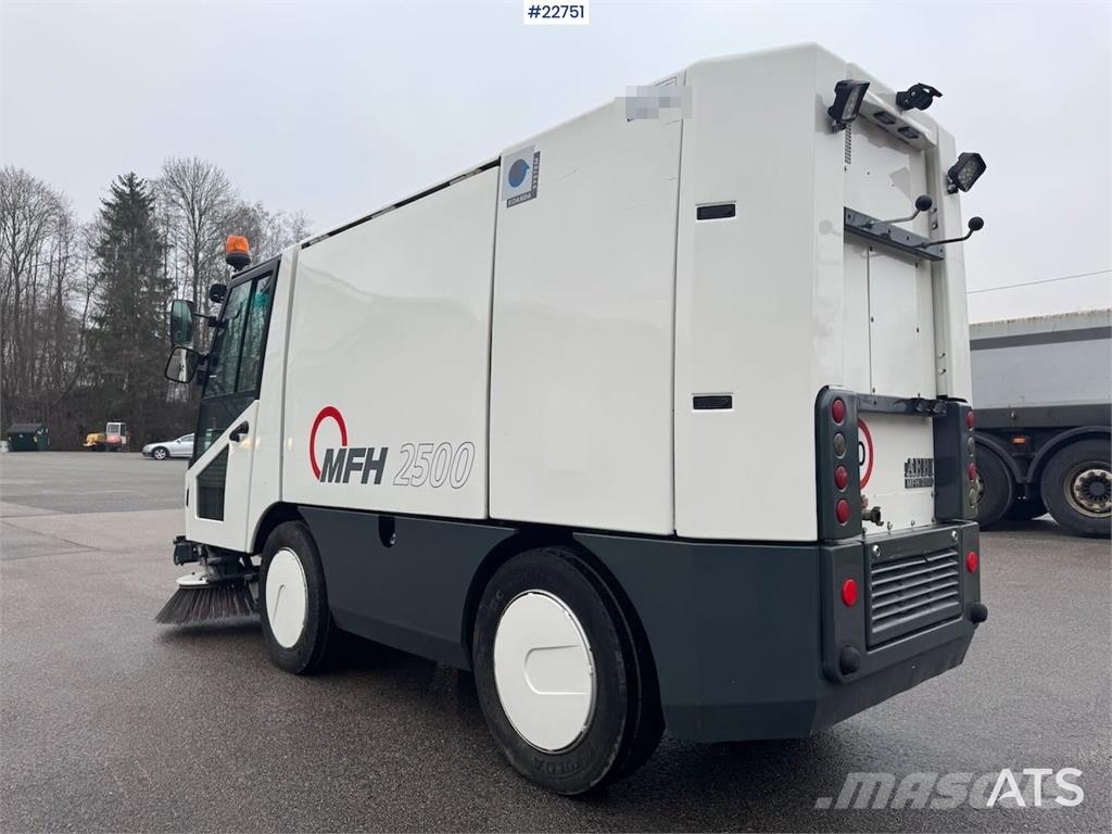 Aebi MFH2500 sweeper Camión de barrendero
