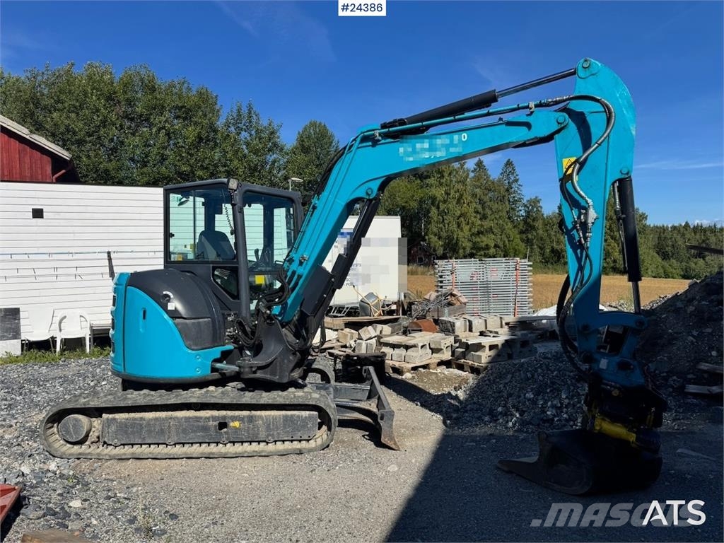 Airman AX55U-6A Mini Excavator with Rototilt, 3 Buckets, Mini kotrók < 7t