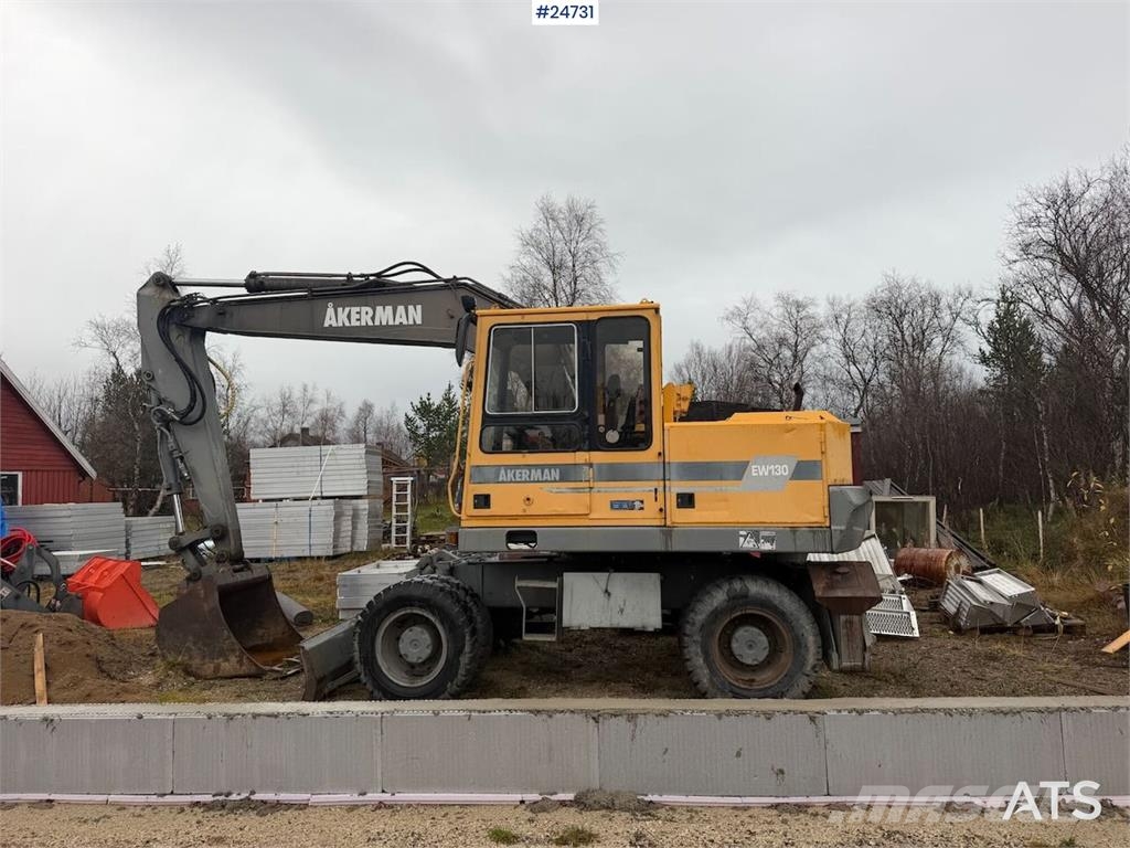 Åkerman EW130 wheel digger w/ a bucket. WATCH VIDEO Gravemaskiner på hjul