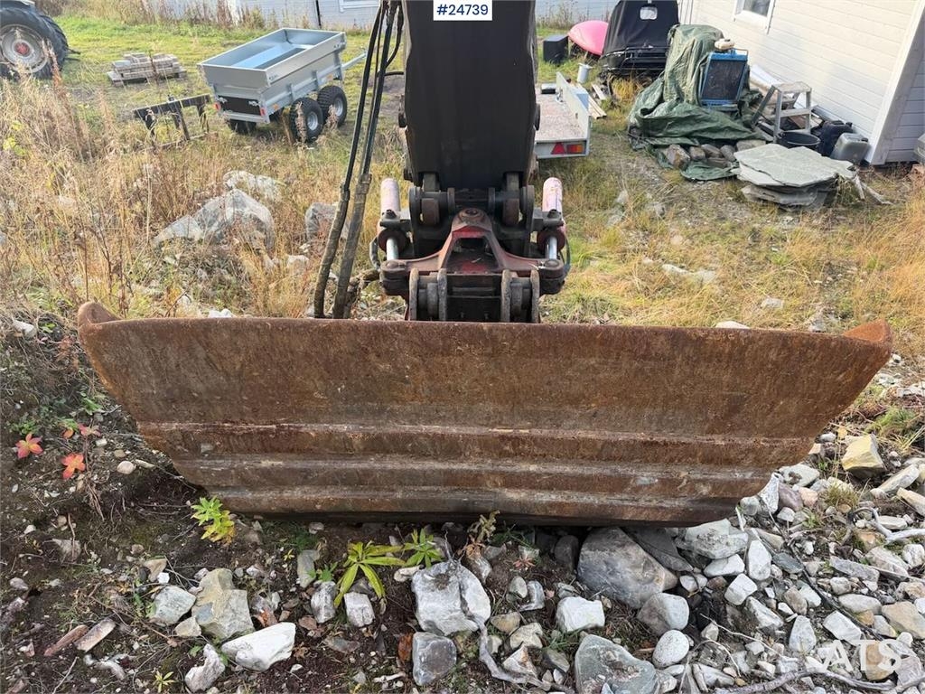 Åkerman EW230 wheeled excavator with two buckets and tiltr Escavatori gommati