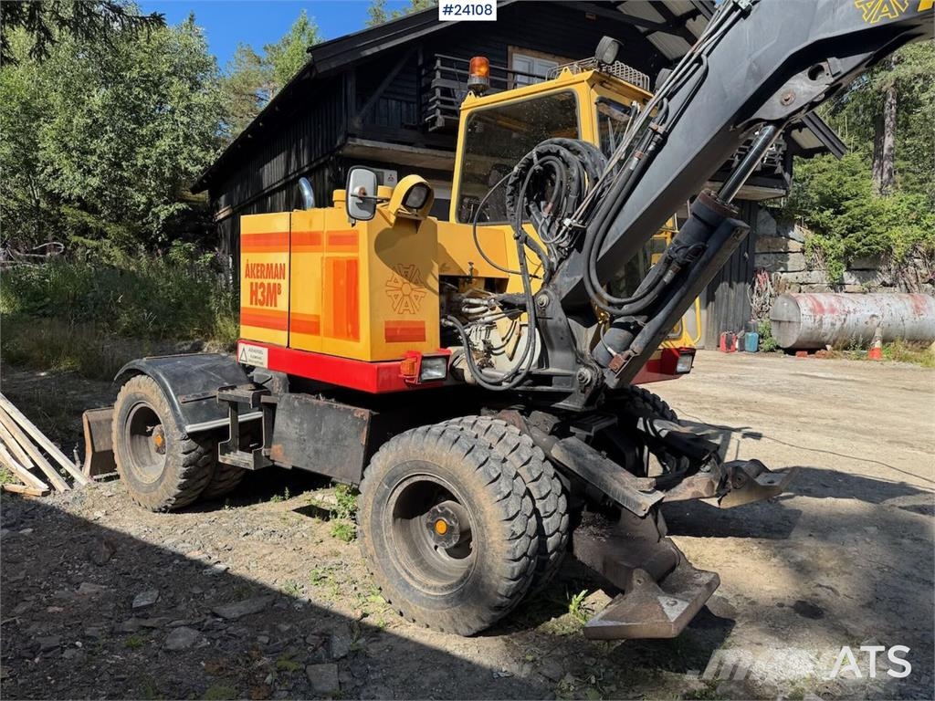 Åkerman H3M Wheeled Excavator – Tiltrotator and Bucket Excavadoras de ruedas