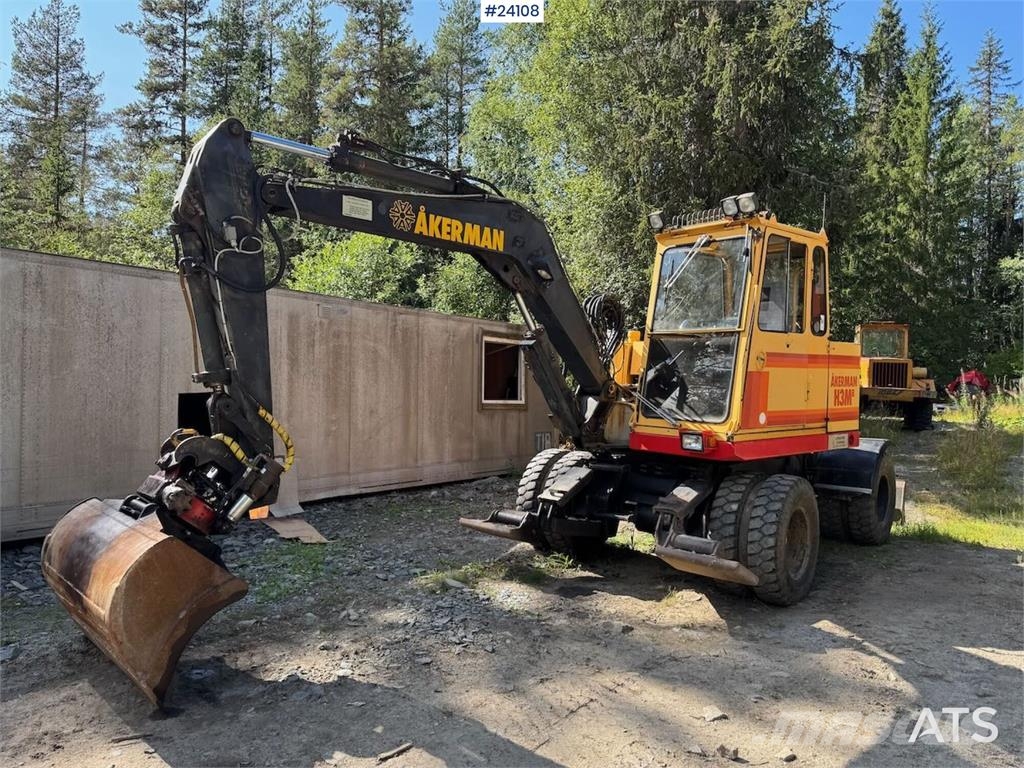 Åkerman H3M Wheeled Excavator – Tiltrotator and Bucket Excavadoras de ruedas