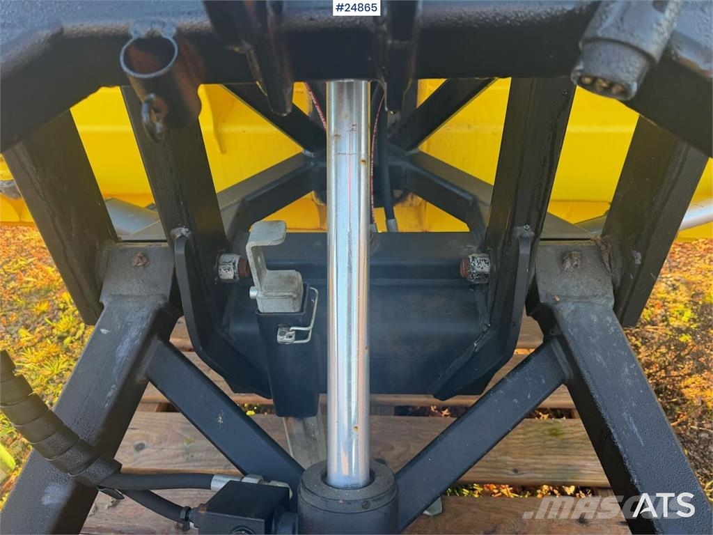  Arctic AM3700HMD plow محاريث