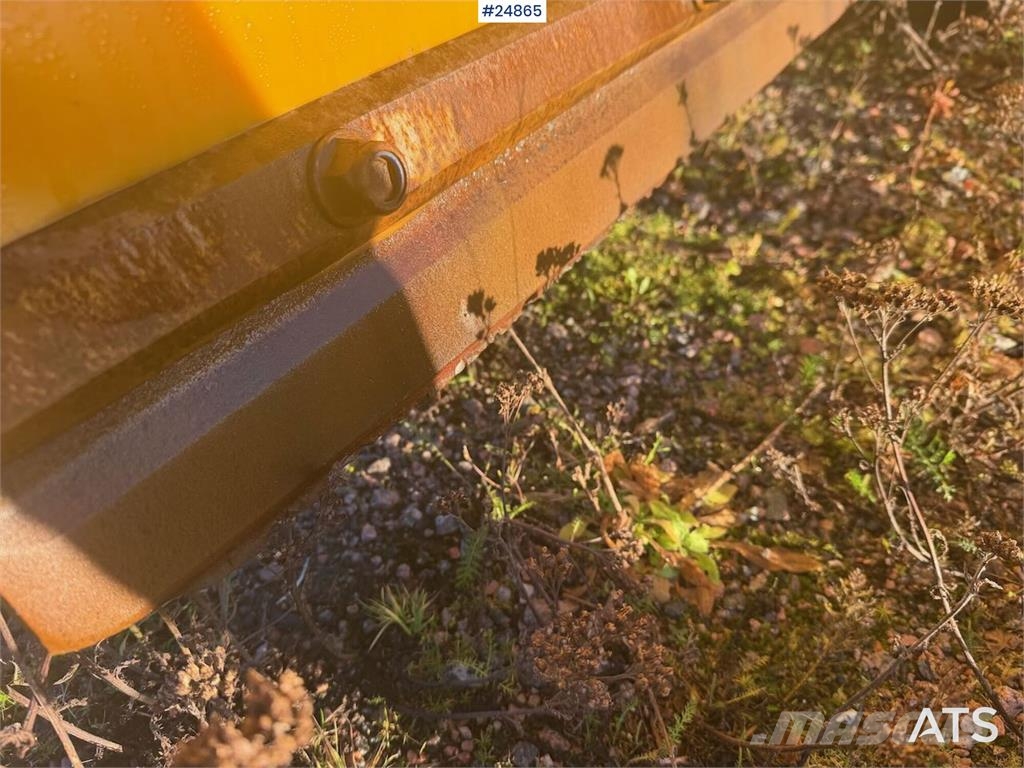  Arctic AM3700HMD plow محاريث