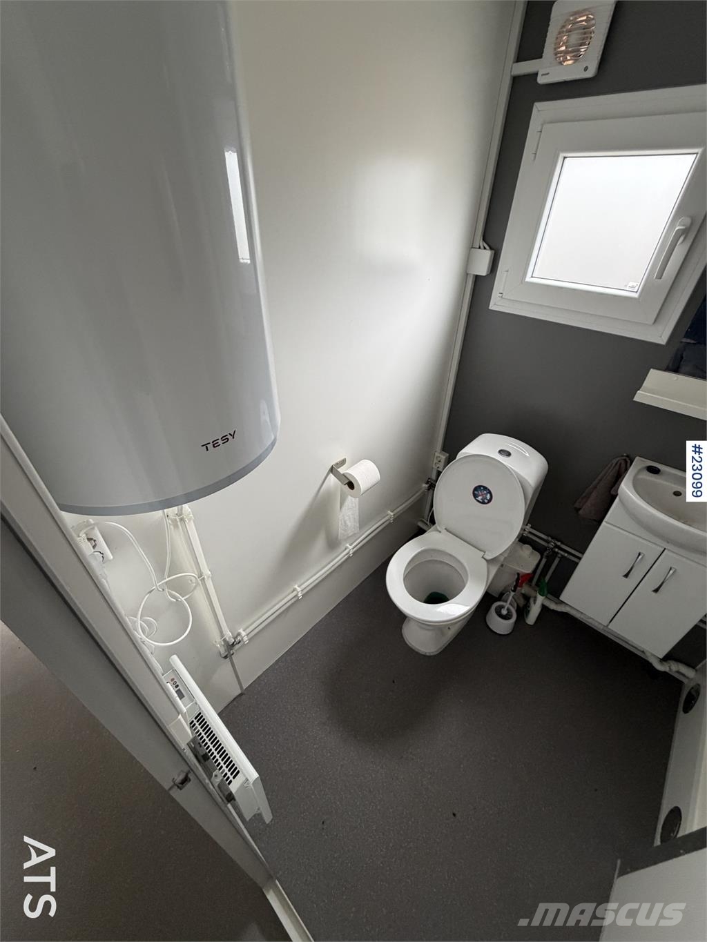 Arnpro crew trailer with 2 bedrooms - Very good co Настаняване на обекта