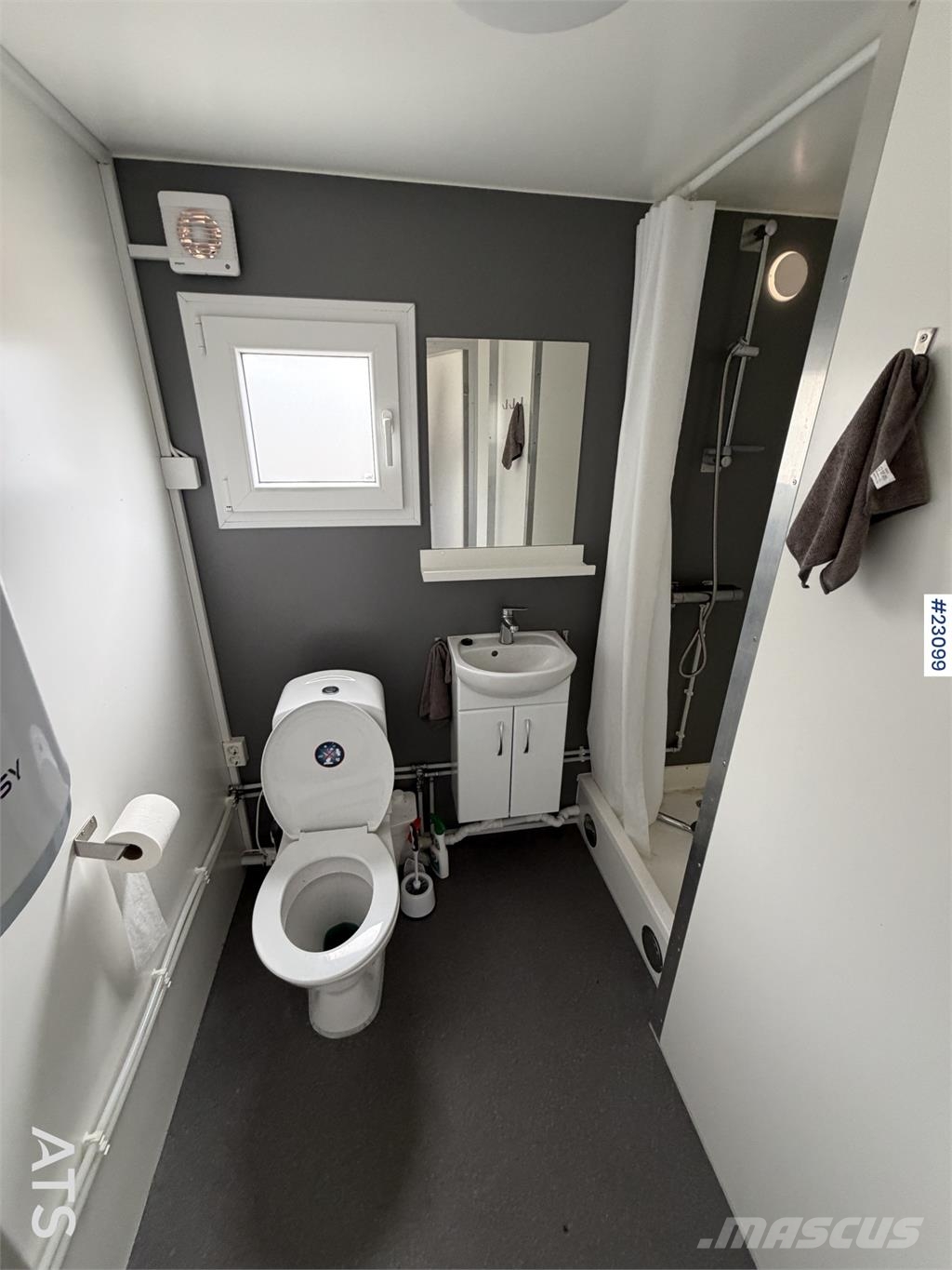 Arnpro crew trailer with 2 bedrooms - Very good co Настаняване на обекта