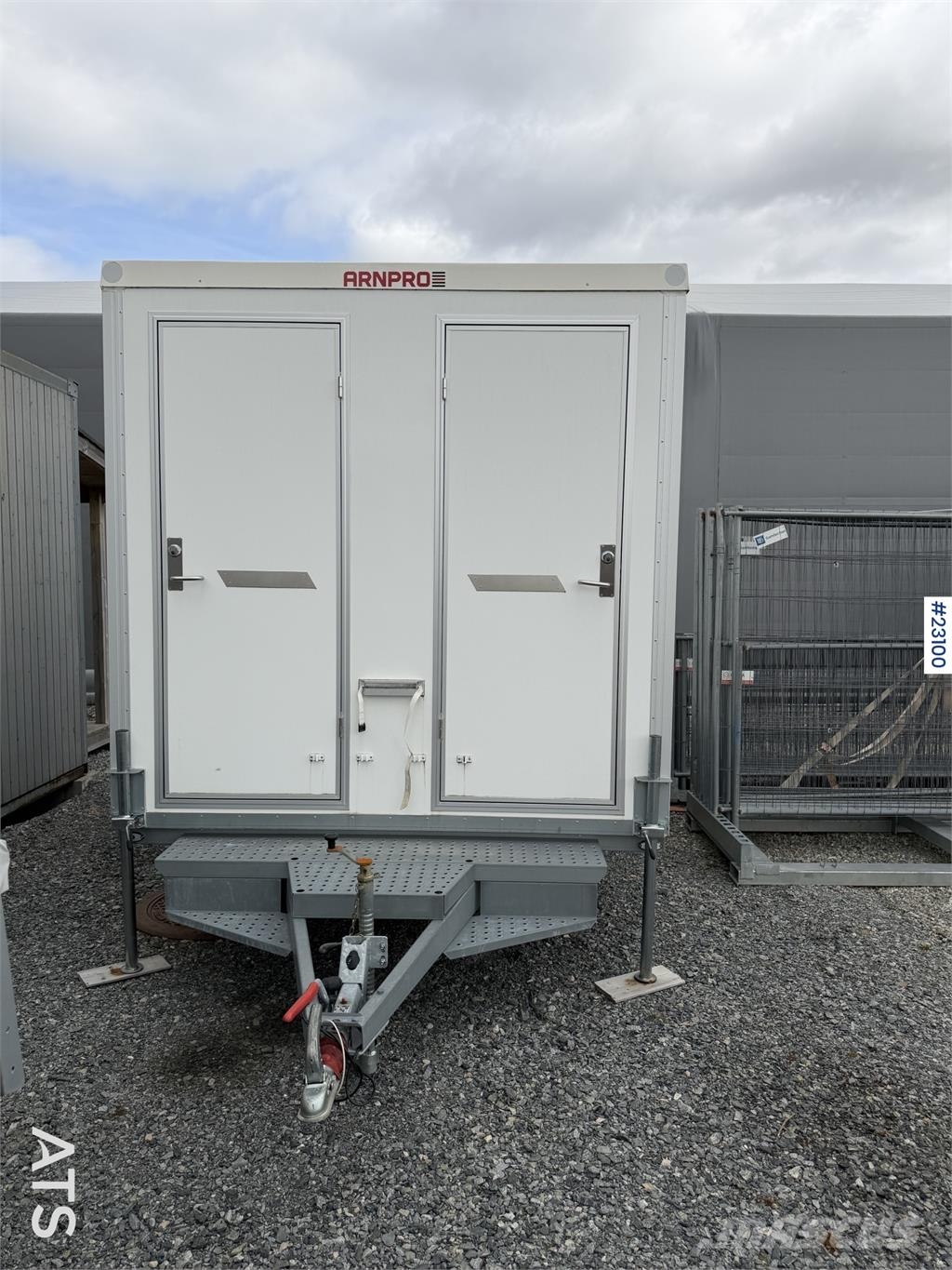 Arnpro Mobile Site Cabin with Lounge and Toilet Настаняване на обекта