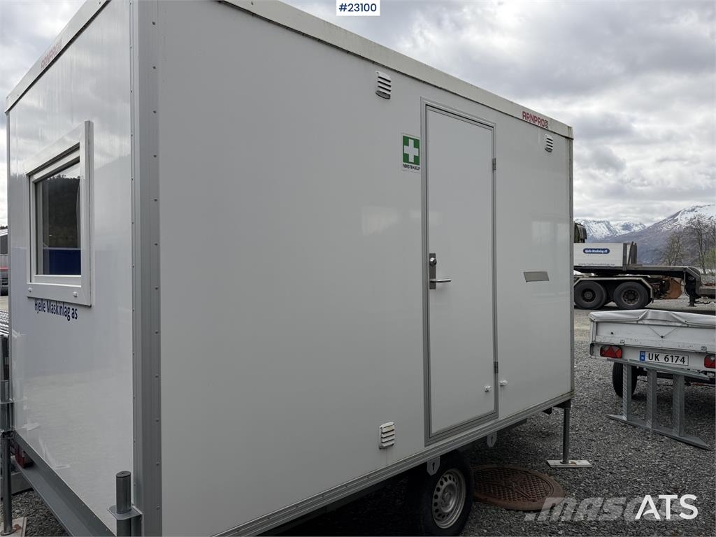 Arnpro Mobile Site Cabin with Lounge and Toilet Настаняване на обекта