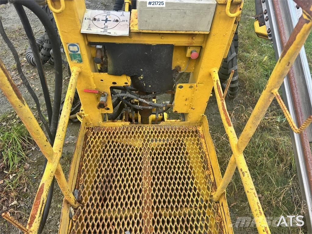 Atlas Copco Boomer MC2 tunnel drilling rig. Εξοπλισμός οριζόντιων διατρήσεων