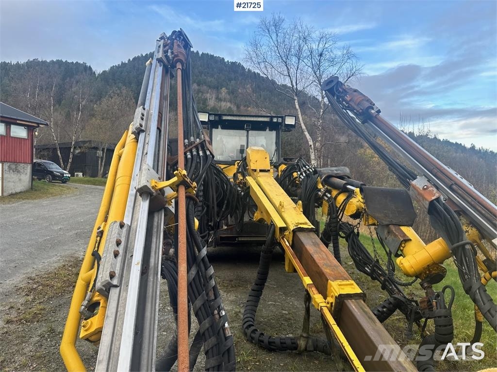 Atlas Copco Boomer MC2 tunnel drilling rig. Εξοπλισμός οριζόντιων διατρήσεων