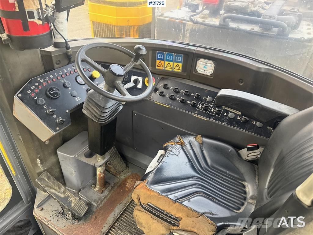 Atlas Copco Boomer MC2 tunnel drilling rig. Εξοπλισμός οριζόντιων διατρήσεων