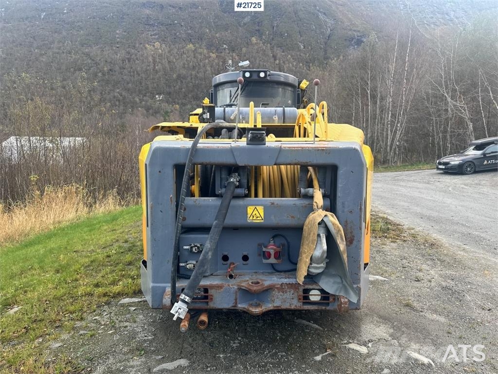 Atlas Copco Boomer MC2 tunnel drilling rig. Εξοπλισμός οριζόντιων διατρήσεων