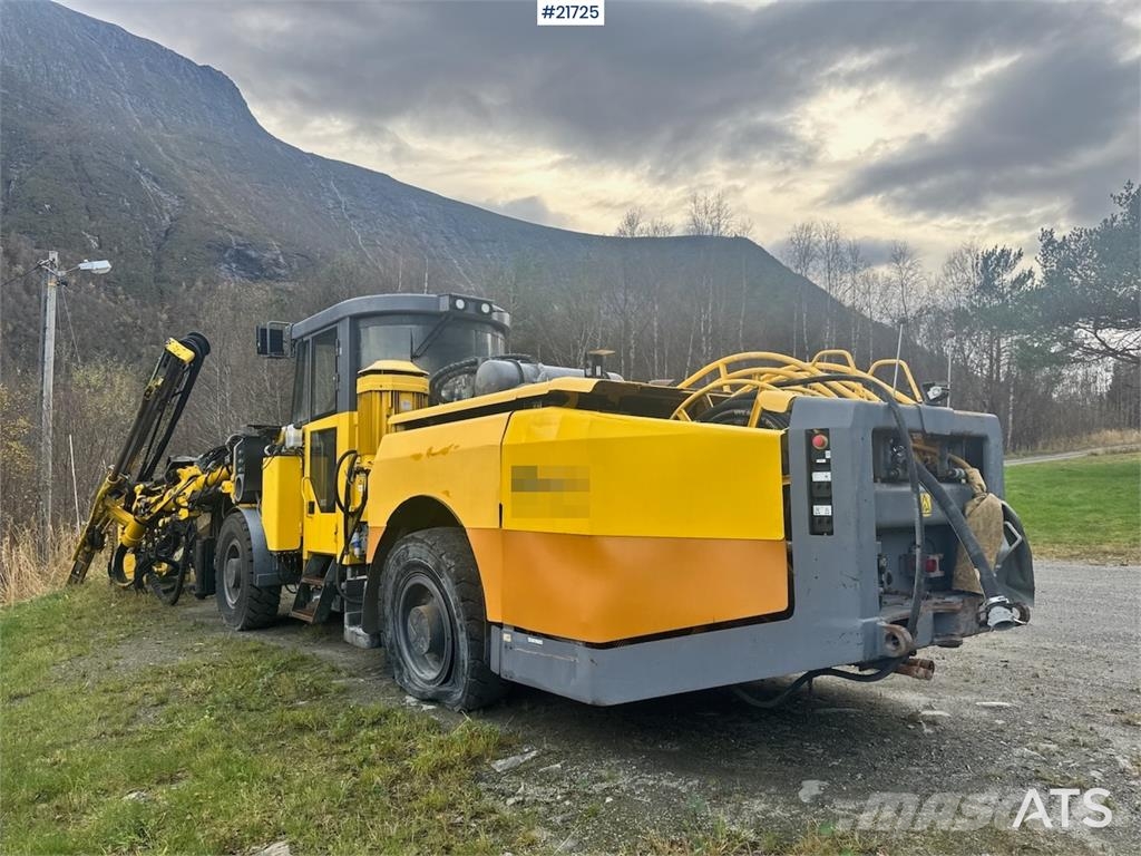 Atlas Copco Boomer MC2 tunnel drilling rig. Εξοπλισμός οριζόντιων διατρήσεων