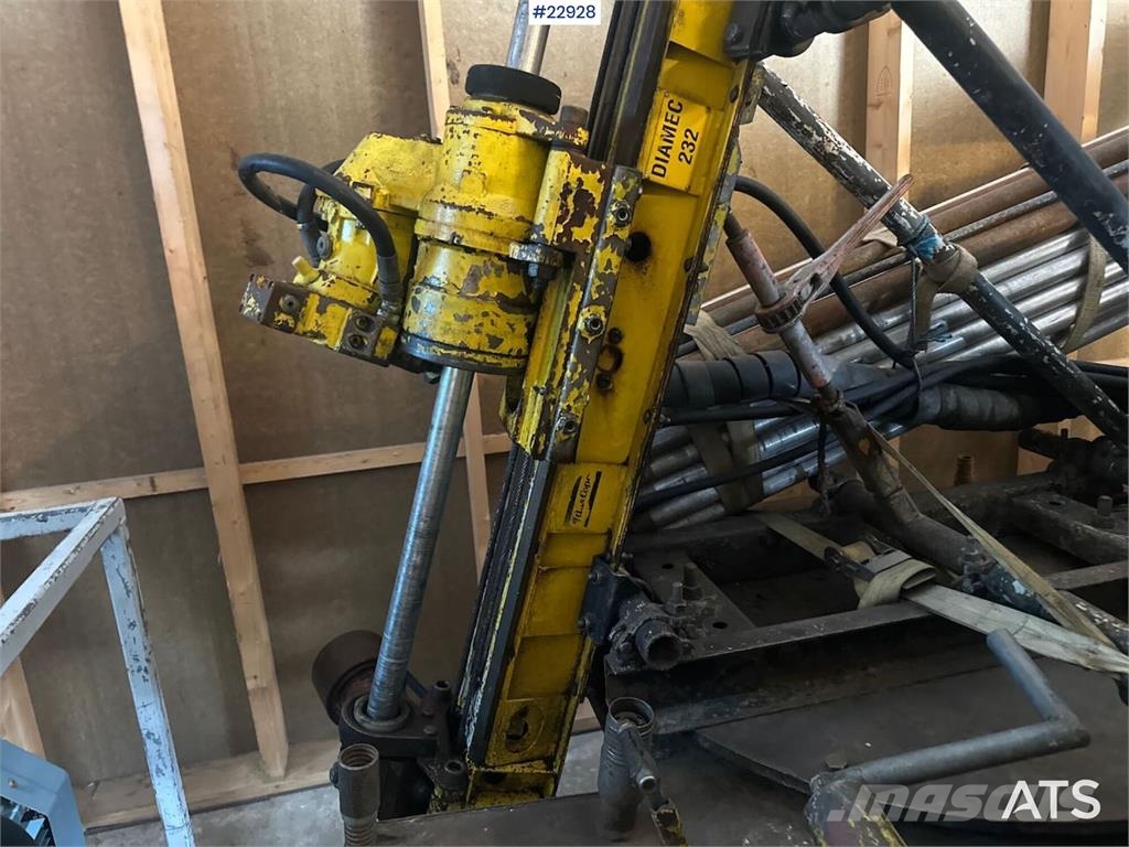 Atlas Copco Diamec 232 diamond drilling rig w/ 2002 Kubota RG3 Oberflächenbohrgeräte