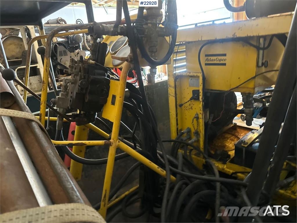 Atlas Copco Diamec 232 diamond drilling rig w/ 2002 Kubota RG3 Oberflächenbohrgeräte