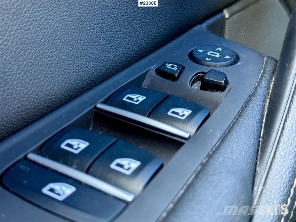 BMW 520d xDrive - M Sport - H&K - Krok Carros