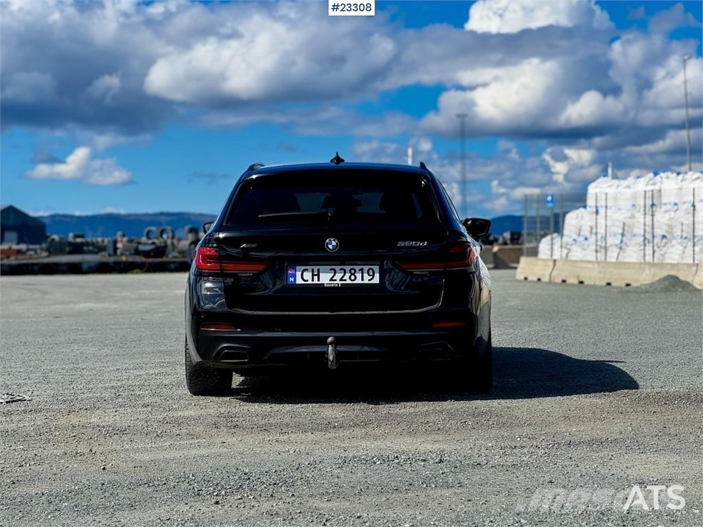 BMW 520d xDrive - M Sport - H&K - Krok Carros