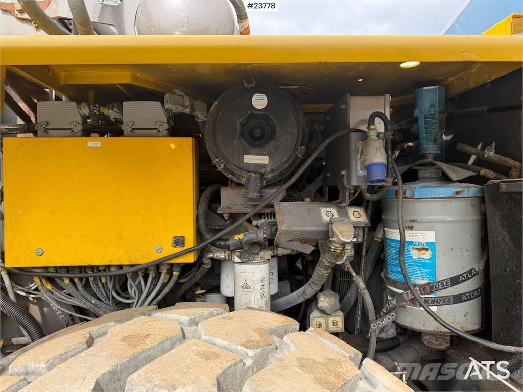 Boomer E2-C22 tunnel rig. WATCH VIDEO Equipo de perforación horizontal
