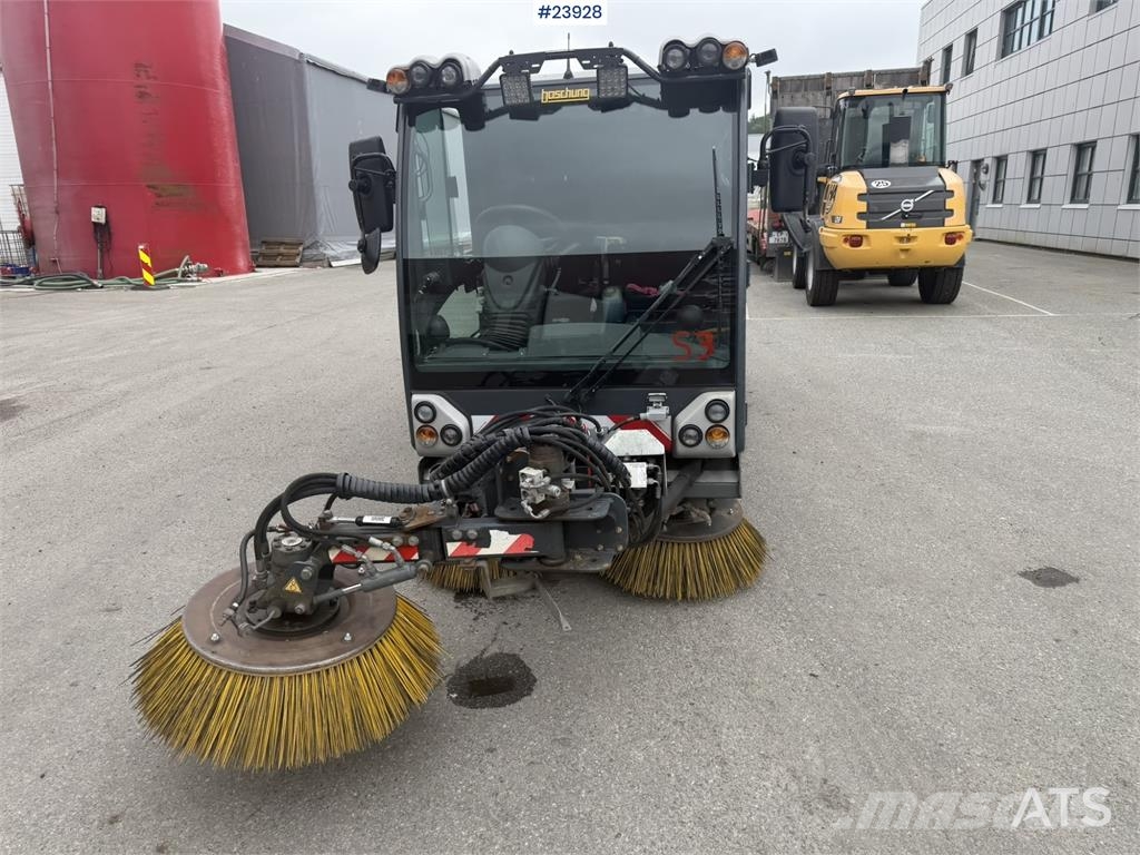 Boschung s3 street sweeper Camión de barrendero
