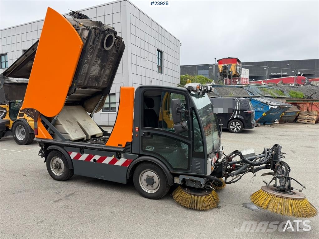 Boschung s3 street sweeper Camión de barrendero