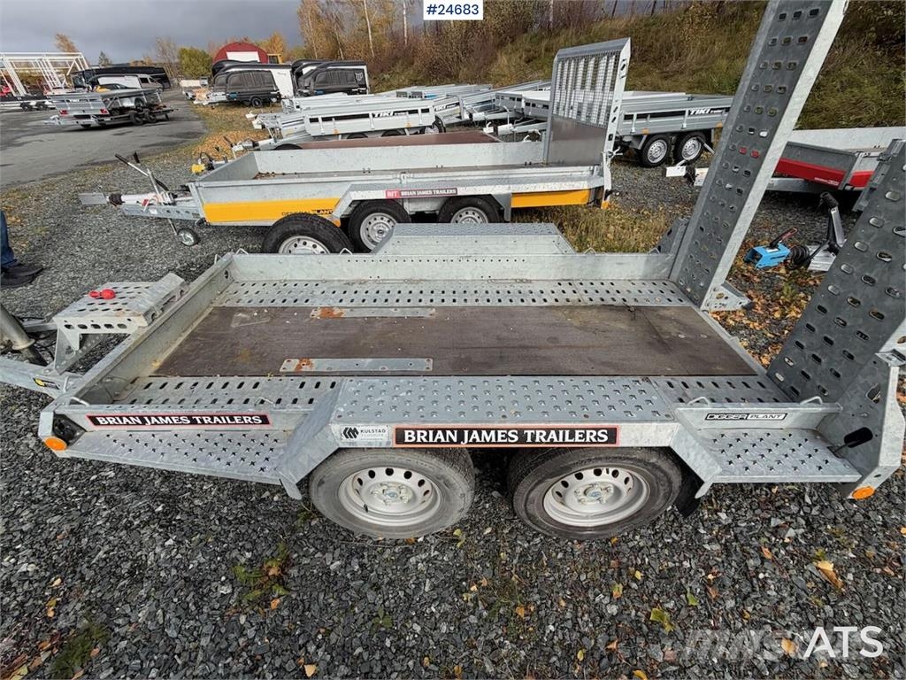 Brian James Trailers P-Draw 2400 Trailer with loading ramps Övriga släp