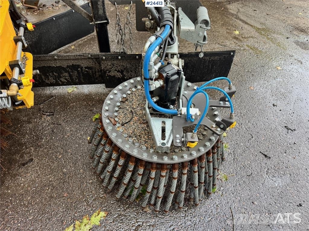Broddson Scandia Sweeper – only approx. 40 hours! 道路清扫车