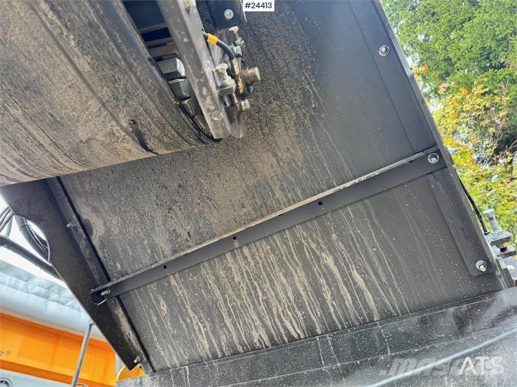 Broddson Scandia Sweeper – only approx. 40 hours! 道路清扫车