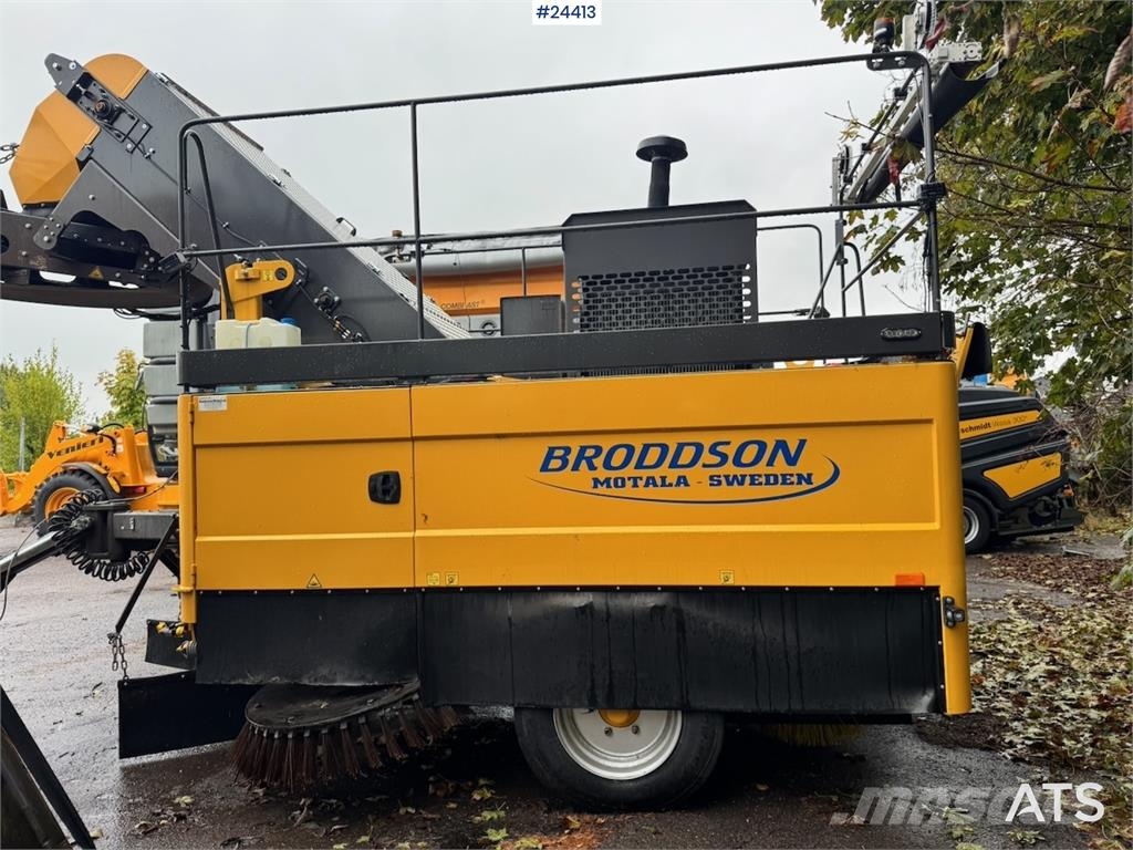 Broddson Scandia Sweeper – only approx. 40 hours! 道路清扫车