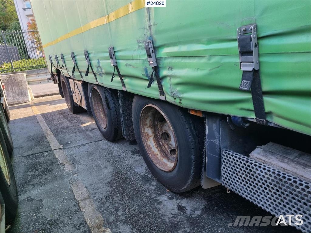 Broshuis 3 axle jumbo curtainsider trailer with doors Rimorchi centinati