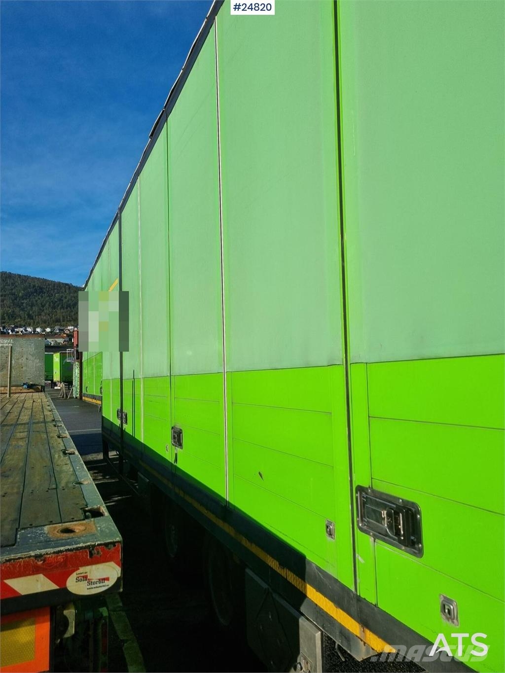 Broshuis 3 axle jumbo curtainsider trailer with doors Rimorchi centinati