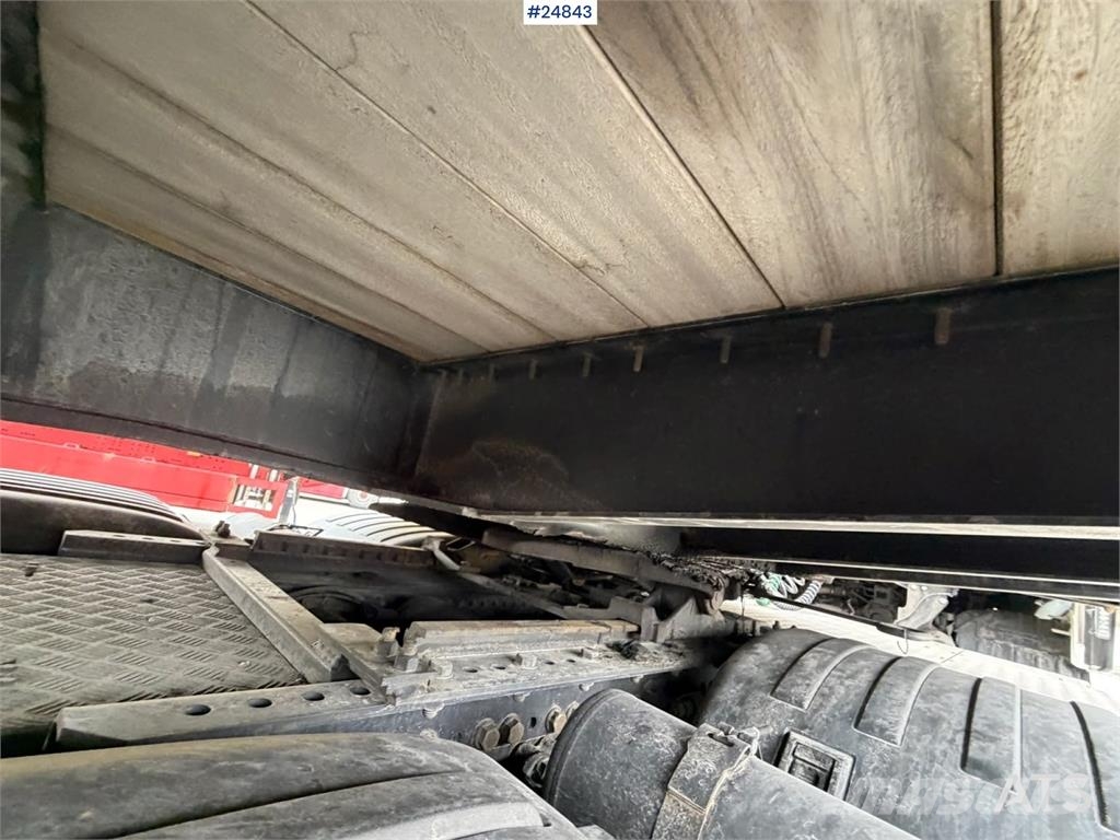 Broshuis 3 axle Low-loader semi-trailer with 2 extensions – Ostale prikolice