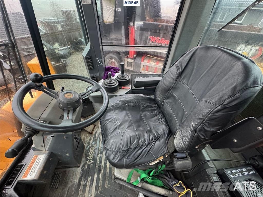 CASE 721B Wheel Loader with bucket Hjullastere