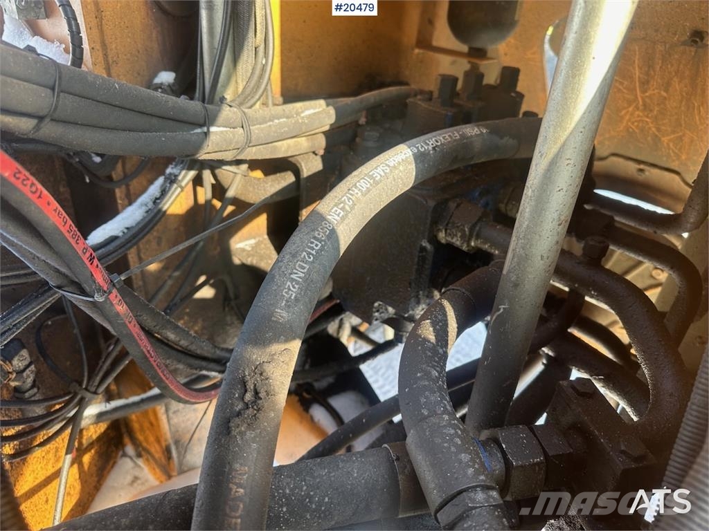 CASE 721E wheel loader w/ bucket. WATCH VIDEO. Wielladers